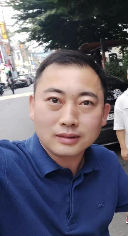 李龙的第一张照片--信阳相亲服务中心